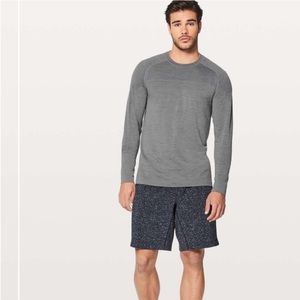 Lululemon Men’s Metal Vent Long-sleeve Top Size Small in Anchor Grey GUC